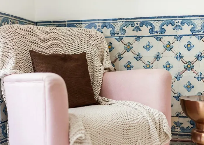 Baixa Tile Blue Two-bedroom - By Lu Holidays Lizbona