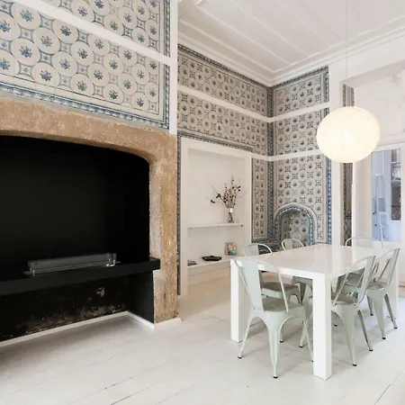 Apartamento Baixa Tile Blue Two-bedroom - By Lu Holidays Lisboa