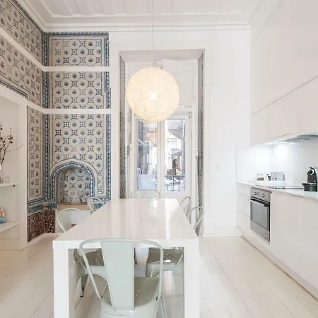 Baixa Tile Blue Two-bedroom - By Lu Holidays * リスボン