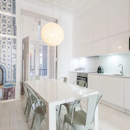 Baixa Tile Blue Two-bedroom - By Lu Holidays